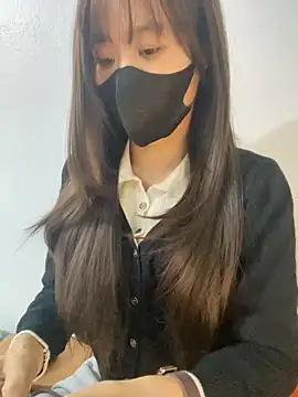 Snapshot of Lucy217 chatting on 11-19-25, 01:00 Lucy217 online show from 11-19-25, 01:00