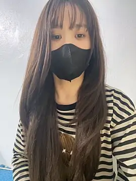 Snapshot of Lucy217 chatting on 12-04-25, 01:09 Lucy217 online show from 12-04-25, 01:09