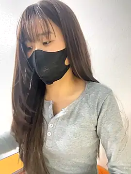 Snapshot of Lucy217 chatting on 12-05-25, 01:31 Lucy217 online show from 12-05-25, 01:31