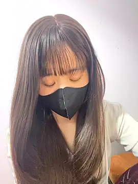 Snapshot of Lucy217 chatting on 12-14-25, 01:38 Lucy217 online show from 12-14-25, 01:38