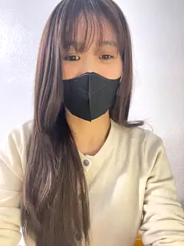 Snapshot of Lucy217 chatting on 12-16-25, 01:38 Lucy217 online show from 12-16-25, 01:38