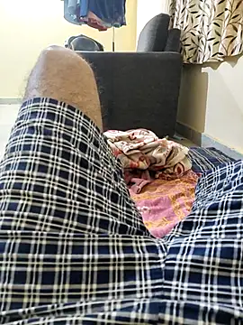 vichuhot online show from 11-22-25, 09:03