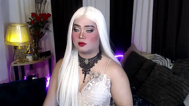 Snapshot of YourSweet-mich chatting on 02-16-26, 12:51 YourSweet-mich online show from 02-16-26, 12:51