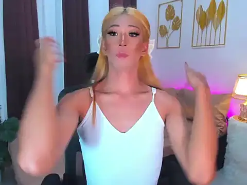 Amandawillson online show from 11-19-25, 05:13