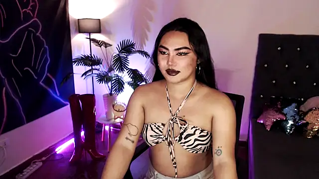 Unique Maya online show from 02-26-26, 02:38