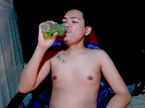 MANIACasianX online show from 11-30-25, 04:33