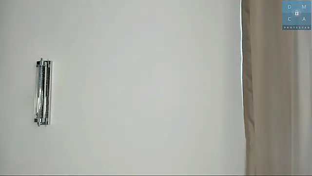 Snapshot of MinaDiamondd chatting on 06-05-26, 05:03 MinaDiamondd online show from 06-05-26, 05:03