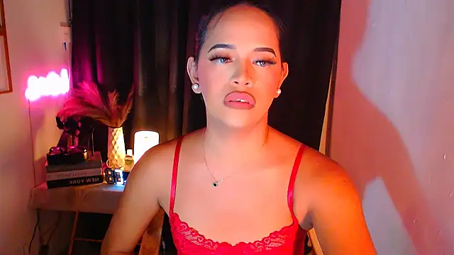 Snapshot of Lorainnelustts chatting on 11-29-25, 10:18 Lorainnelustts online show from 11-29-25, 10:18