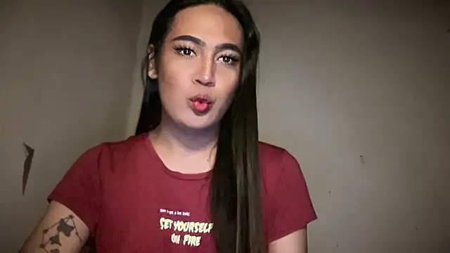 Snapshot of fallon_empress143 chatting on 11-08-25, 08:40 fallon empress143 online show from 11-08-25, 08:40