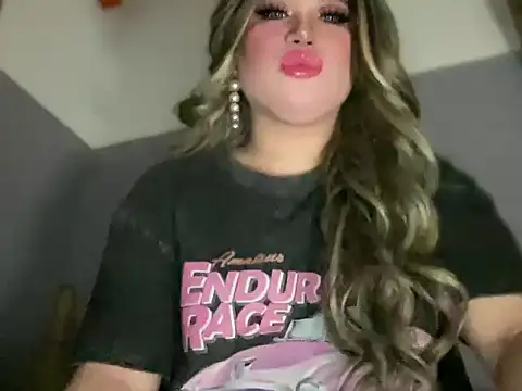 Snapshot of Naughtyrosecum chatting on 09-13-25, 12:27 Naughtyrosecum online show from 09-13-25, 12:27