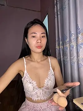 Dau-Tayy online show from 12-23-25, 09:07