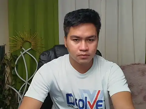 Snapshot of Asian_jayeel chatting on 06-18-26, 10:41 Asian jayeel online show from 06-18-26, 10:41