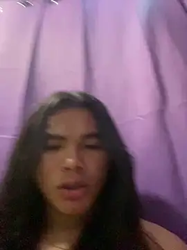 Snapshot of urgirljane chatting on 04-28-26, 03:22 urgirljane online show from 04-28-26, 03:22