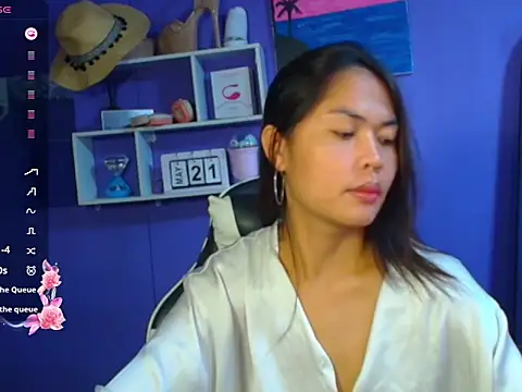 Snapshot of urgirljane chatting on 05-21-26, 05:58 urgirljane online show from 05-21-26, 05:58