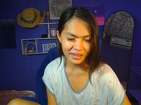 urgirljane online show from 06-14-26, 01:14