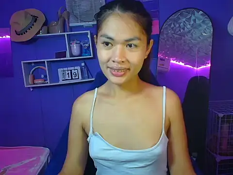 urgirljane online show from 06-19-26, 03:38