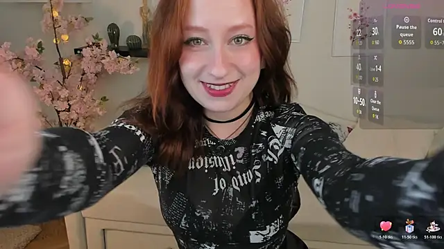 Violet Griffen online show from 10-18-25, 03:35