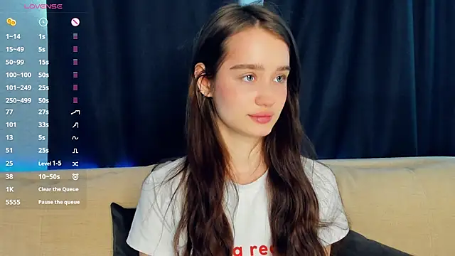 lovelyalivia online show from 02-17-26, 07:38