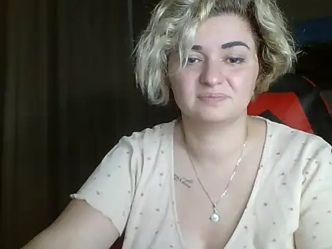 Snapshot of Wymini chatting on 09-18-25, 08:55 Wymini online show from 09-18-25, 08:55