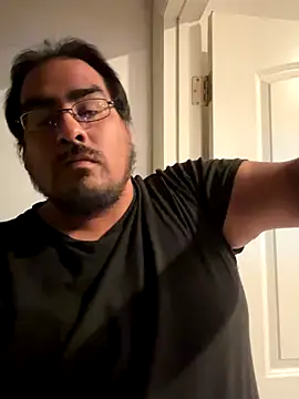 Snapshot of Matty_G88 chatting on 10-15-25, 02:11 Matty G88 online show from 10-15-25, 02:11