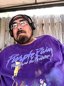 Snapshot of Matty_G88 chatting on 10-22-25, 07:46 Matty G88 online show from 10-22-25, 07:46