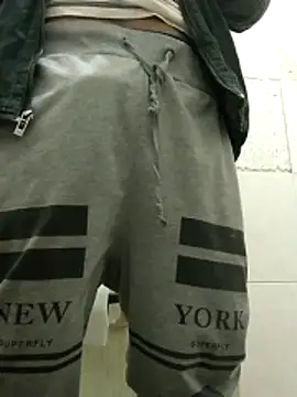 Luk909090 online show from 11-08-25, 01:50