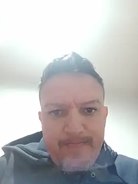 Suamulherfeliz online show from 06-10-26, 10:58