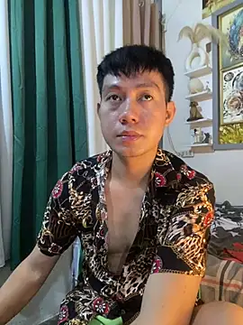 Snapshot of xshyboyx chatting on 07-18-26, 01:59 xshyboyx online show from 07-18-26, 01:59