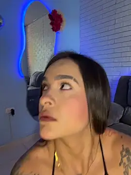 Im Fernanda online show from 11-10-25, 12:04