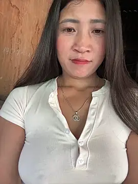 ThiHa003 online show from 04-25-26, 02:36