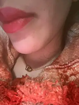 Mimisixo online show from 03-09-26, 12:14