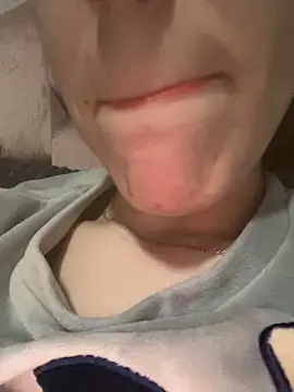 Mimisixo online show from 04-04-26, 11:02