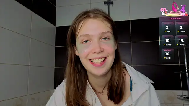 BeatrixCarIeton online show from 10-15-25, 07:47