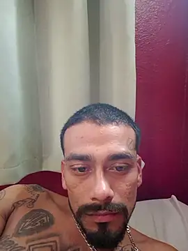 Snapshot of Cnutt310 chatting on 09-13-25, 10:53 Cnutt310 online show from 09-13-25, 10:53