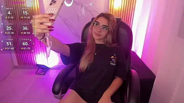 KYLIE JONES6 online show from 04-16-26, 03:07