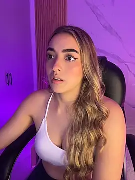KYLIE JONES6 online show from 06-19-26, 02:38