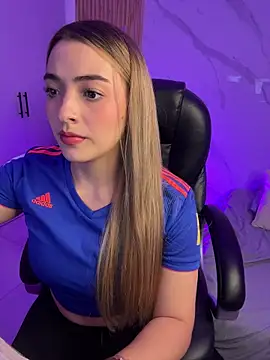 KYLIE JONES6 online show from 06-24-26, 04:11