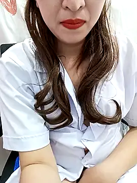 Snapshot of Ariana-Vy chatting on 09-09-25, 12:54 Ariana-Vy online show from 09-09-25, 12:54