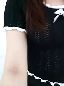 Snapshot of Ariana-Vy chatting on 10-01-25, 05:35 Ariana-Vy online show from 10-01-25, 05:35