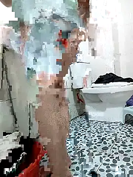 Snapshot of Ariana-Vy chatting on 10-04-25, 11:36 Ariana-Vy online show from 10-04-25, 11:36