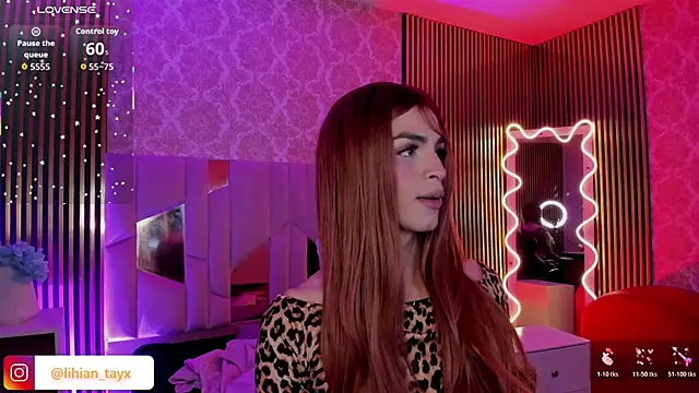 LIHIAN TAY online show from 10-22-25, 03:40