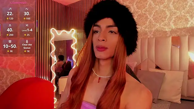 LIHIAN TAY online show from 11-10-25, 03:27