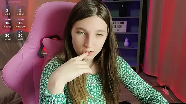 Mia Myles online show from 11-12-25, 10:15