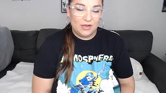 Snapshot of MoonBalloons chatting on 09-20-25, 10:11 MoonBalloons online show from 09-20-25, 10:11