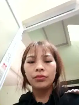 Snapshot of Ocnguyety chatting on 11-26-25, 01:17 Ocnguyety online show from 11-26-25, 01:17