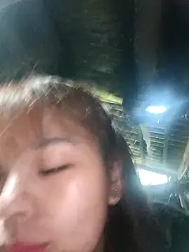 Snapshot of Ocnguyety chatting on 11-27-25, 01:29 Ocnguyety online show from 11-27-25, 01:29