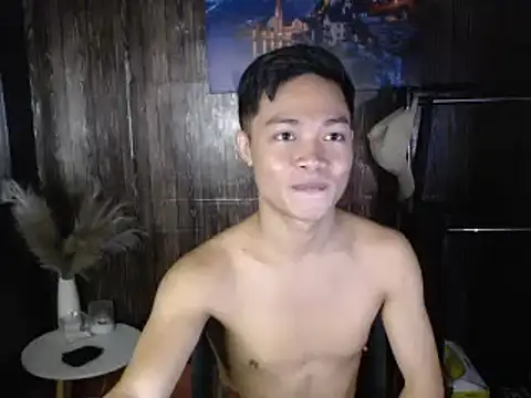 Snapshot of hotzachery chatting on 12-19-25, 04:19 hotzachery online show from 12-19-25, 04:19