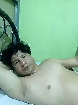 Snapshot of 3-11A chatting on 10-20-25, 05:08 3-11A online show from 10-20-25, 05:08