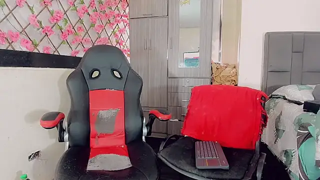 thiara veky online show from 03-06-26, 07:32