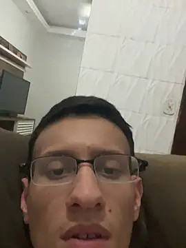 Snapshot of safadezanunes2 chatting on 09-22-25, 12:12 safadezanunes2 online show from 09-22-25, 12:12